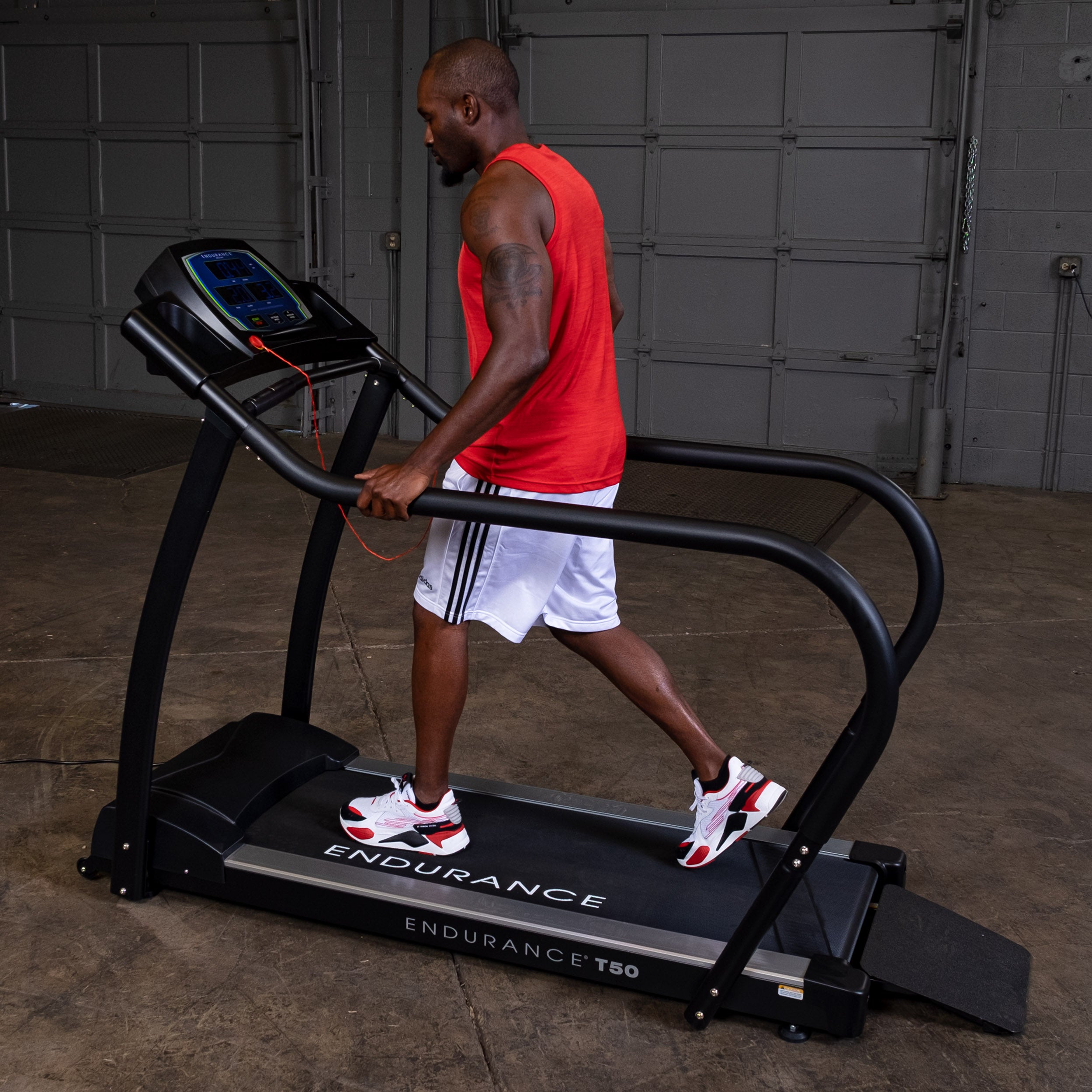 Body Solid Endurance Commercial Treadmill T150